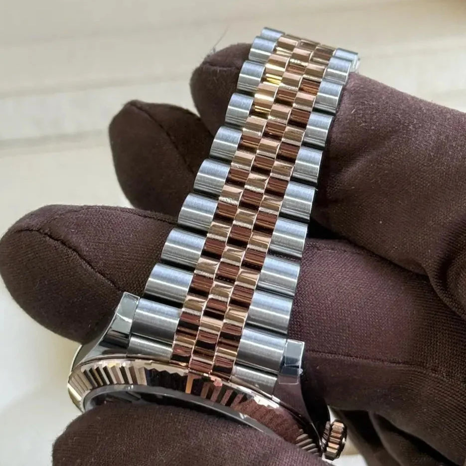 Rolex Datejust 41 – Ref. 126331 – Chocolate Dial – Two Tone Rose Gold – Jubilee Bracelet – 2025 Model